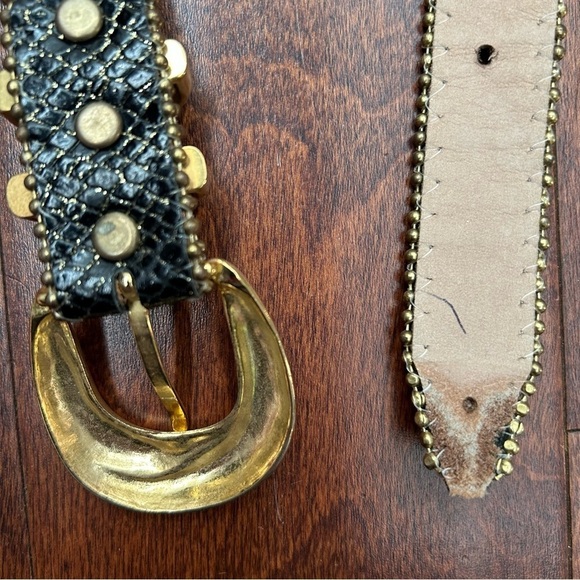 Simons Black Snakeskin Pattern, Gold Glitter Leather Belt, Gold Buckle Size XS/S - Picture 15 of 16